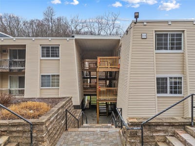 /international/us/422-fox-run-lane-carmel-ny-110098850384/