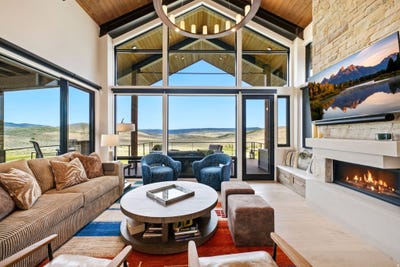 /international/us/4045-e-coopers-hawk-loop-kamas-ut-110109135434/