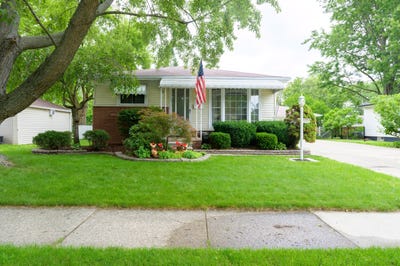 /international/us/26352-osmun-street-madison-heights-mi-110109211122/