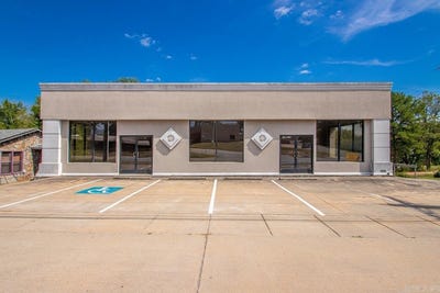 /international/us/226-s-east-st-benton-ar-110120454160/