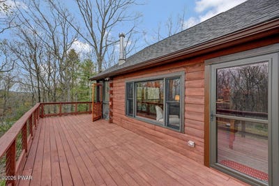 /international/us/111-west-end-drive-lords-valley-pa-110107731122/
