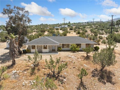 /international/us/9975-desert-view-road-pinon-hills-ca-110107780778/