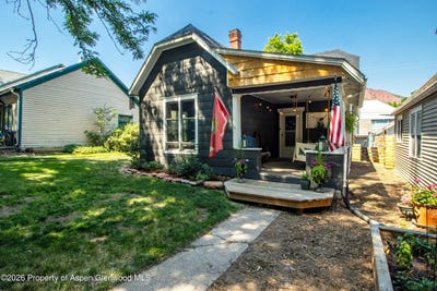 /international/us/907-blake-avenue-glenwood-springs-co-110109053228/
