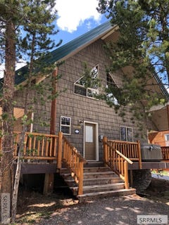 /international/us/4238-grandview-drive-island-park-id-110108819075/