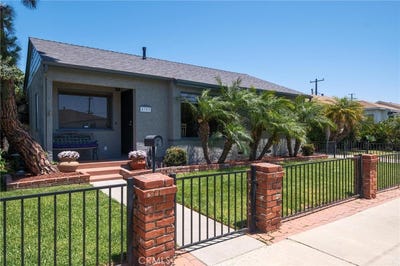 /international/us/5353-w-121st-street-hawthorne-ca-110100332462/