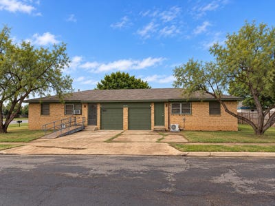 /international/us/2131-s-loop-289-lubbock-tx-110120727714/