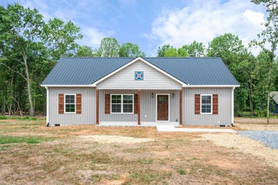 /international/us/109-greenhouse-rustburg-va-110109068440/