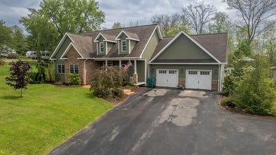 /international/us/19134-route-208-fryburg-pa-110108197732/