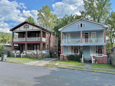 /international/us/201-203-parallel-street-hot-springs-ar-110094256988/