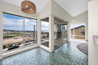 /international/us/241-turf-view-dr-solana-beach-ca-110108821573/