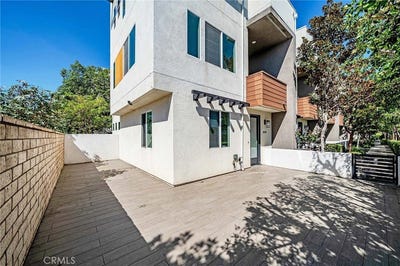 /international/us/8076-ackerman-street-buena-park-ca-110120039396/
