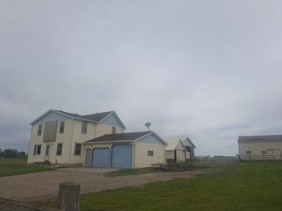 /international/us/38706-114th-street-barnard-sd-110108813831/
