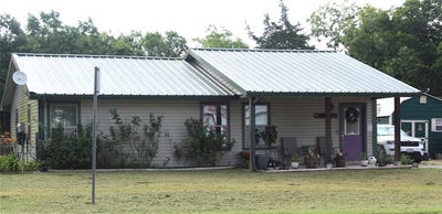 /international/us/402-cleveland-street-bailey-tx-110101026918/