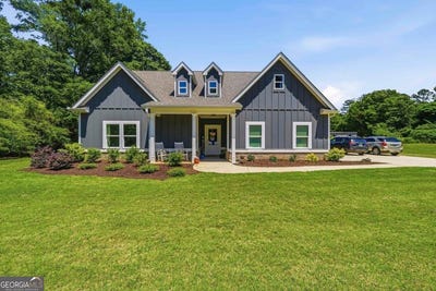 /international/us/145-pearl-moon-drive-eatonton-ga-110108352197/