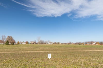 /international/us/980-prairie-view-drive-somonauk-il-110062099616/