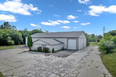 /international/us/1500-mcmillan-road-owosso-mi-110100563360/