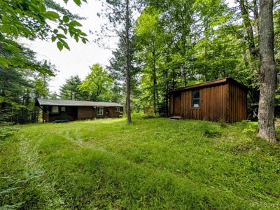 /international/us/751-winslow-lake-iron-river-mi-110101141530/?lang=zh-tw
