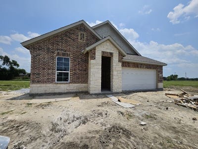 /international/us/901-silverleaf-drive-ennis-tx-110109032203/