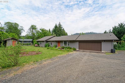 /international/us/44518-mckenzie-hwy-walterville-or-110108814324/