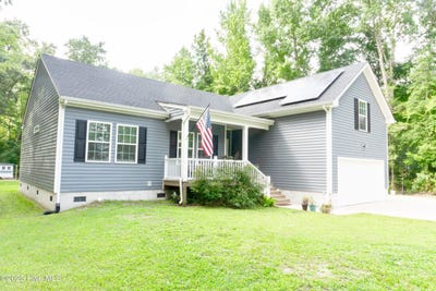 /international/us/135-s-currituck-road-currituck-nc-110100898624/