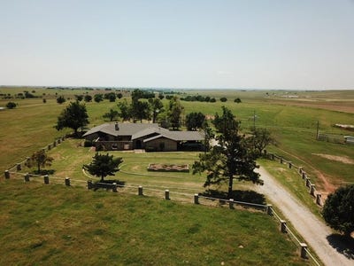 /international/us/413-county-road-1250-pocasset-ok-110108030247/