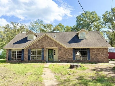 /international/us/1273-edgewood-circle-lufkin-tx-110120530697/