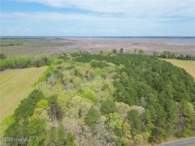 /international/us/whitehurst-road-lot-c-knotts-island-nc-110109606867/