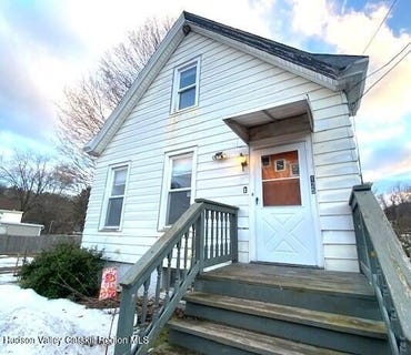 /international/us/125-2nd-street-port-ewen-ny-110104939198/