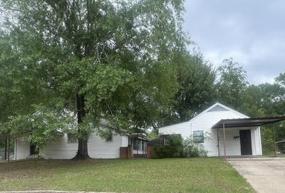 /international/us/611-park-lane-lufkin-tx-110107305413/
