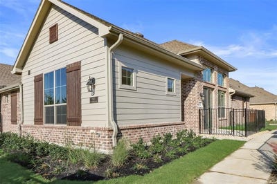 /international/us/2621-st-helena-lane-grand-prairie-tx-110098826572/