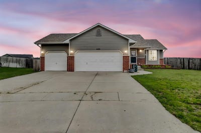 /international/us/232-n-salt-creek-ct-clearwater-ks-110099860633/