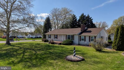 /international/us/131-comanche-circle-millsboro-de-110107168815/