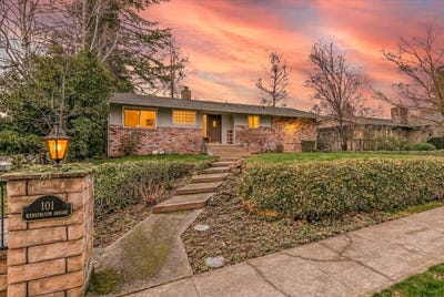 /international/us/101-kensington-square-medford-or-110106174294/