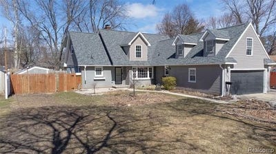 /international/us/1117-glendale-street-midland-mi-110106841340/