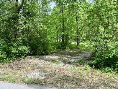 /international/us/echo-point-road-bronston-ky-110107748273/