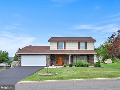/international/us/611-n-orchard-avenue-schuylkill-haven-pa-110101028515/