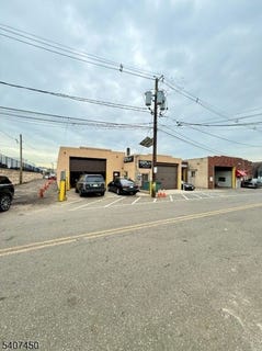 /international/us/684-w-prospect-ave-fairview-boro-nj-110105046064/
