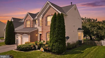 /international/us/18214-rockland-drive-hagerstown-md-110109918897/