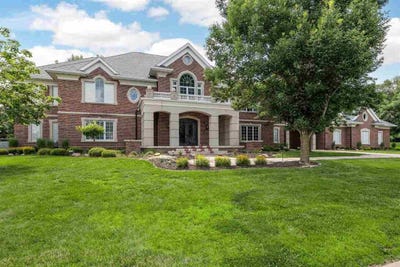 /international/us/2610-diamondwood-dr-cedarrapids-ia-110100802955/