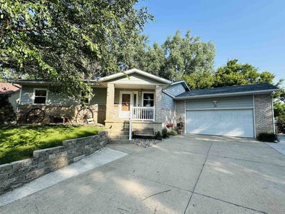 /international/us/58-sunset-drive-dakota-dunes-sd-110095691898/