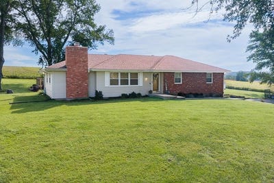 /international/us/33050-167th-street-leavenworth-ks-110120135339/
