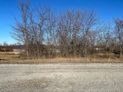 /international/us/blockade-village-n-seligman-mo-110108028746/
