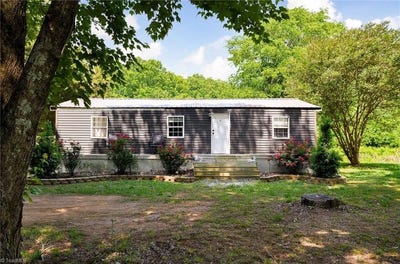 /international/us/268-walnut-grove-road-lexington-nc-110108251389/