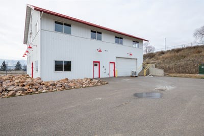 /international/us/7890-thornton-drive-missoula-mt-110106553412/