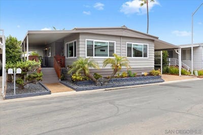/international/us/7106-santa-cruz-carlsbad-ca-110100445210/