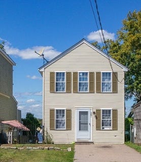 /international/us/281-mattakeesett-st-pembroke-ma-110107850878/