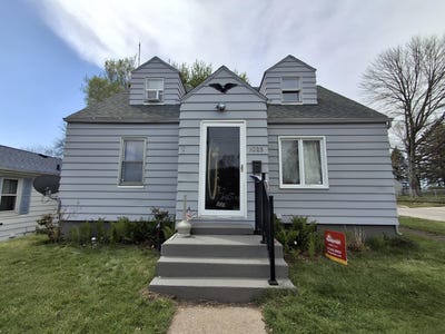 /international/us/1025-willow-street-mishawaka-in-110107549195/
