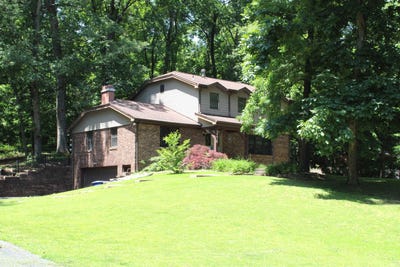 /international/us/14410-shady-valley-drive-evansville-in-110099182226/