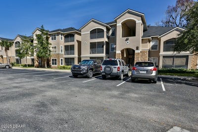 /international/us/940-village-trail-port-orange-fl-110098759853/