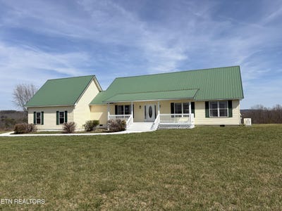 /international/us/1032-kendall-smith-rd-pikeville-tn-110106957340/